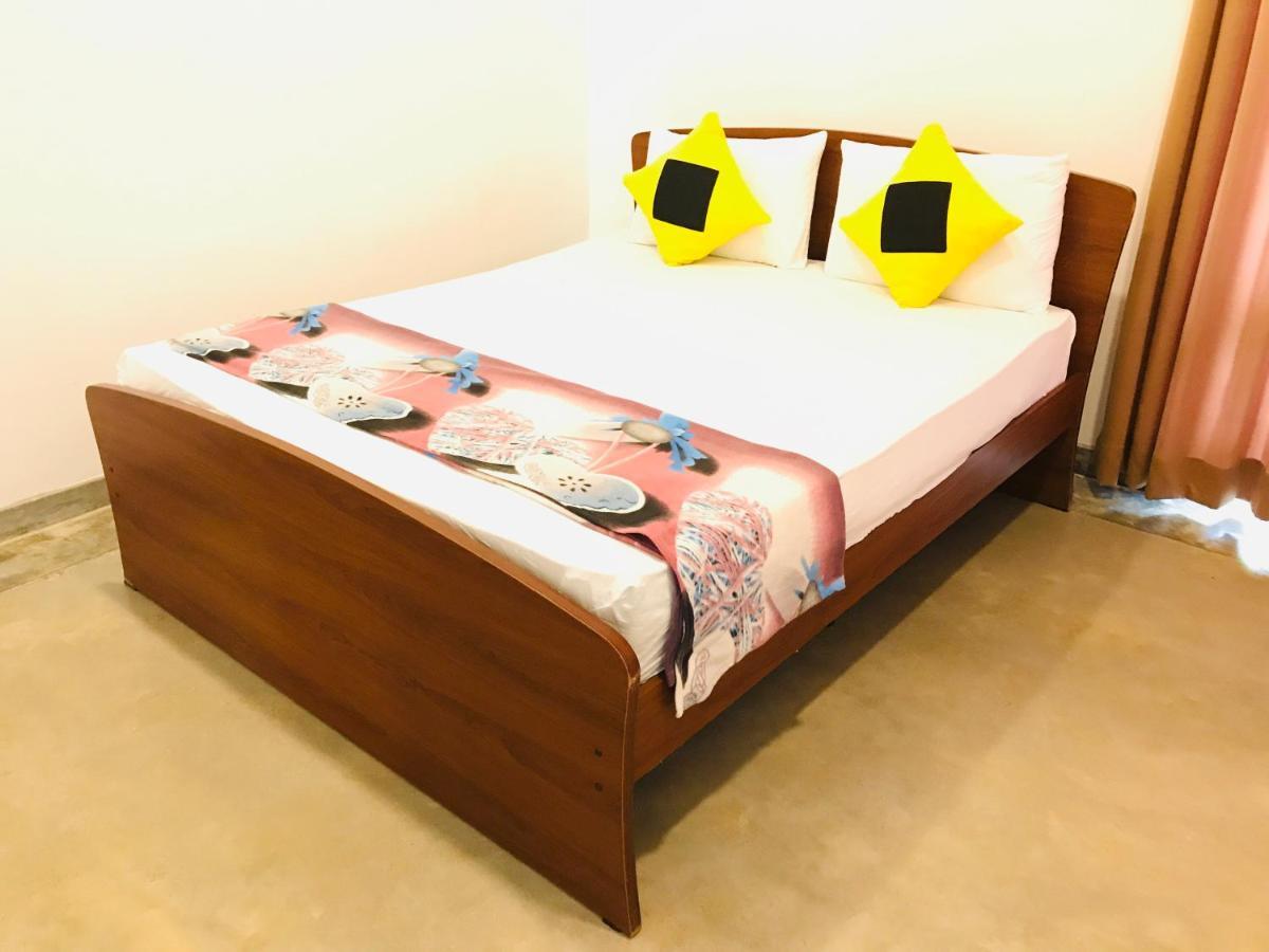 Ruwinsons Canal Garden أنرادابورام المظهر الخارجي الصورة